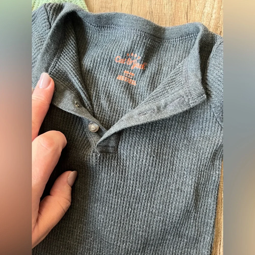 Bundle of Three Long Sleeve Onesies 6-9 Months - Picture 2 of 4